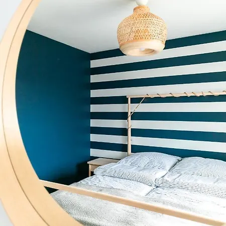 Διαμέρισμα Chill And Sun