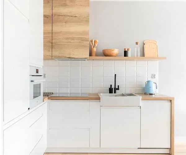 Διαμέρισμα Chill And Sun